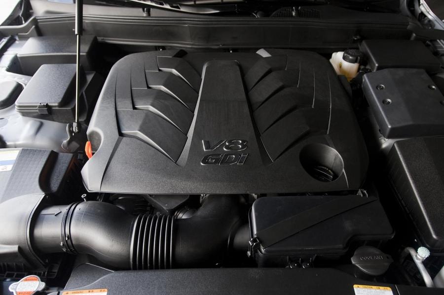  Hyundai Genesis 2012 года  (фото 46 из 73)